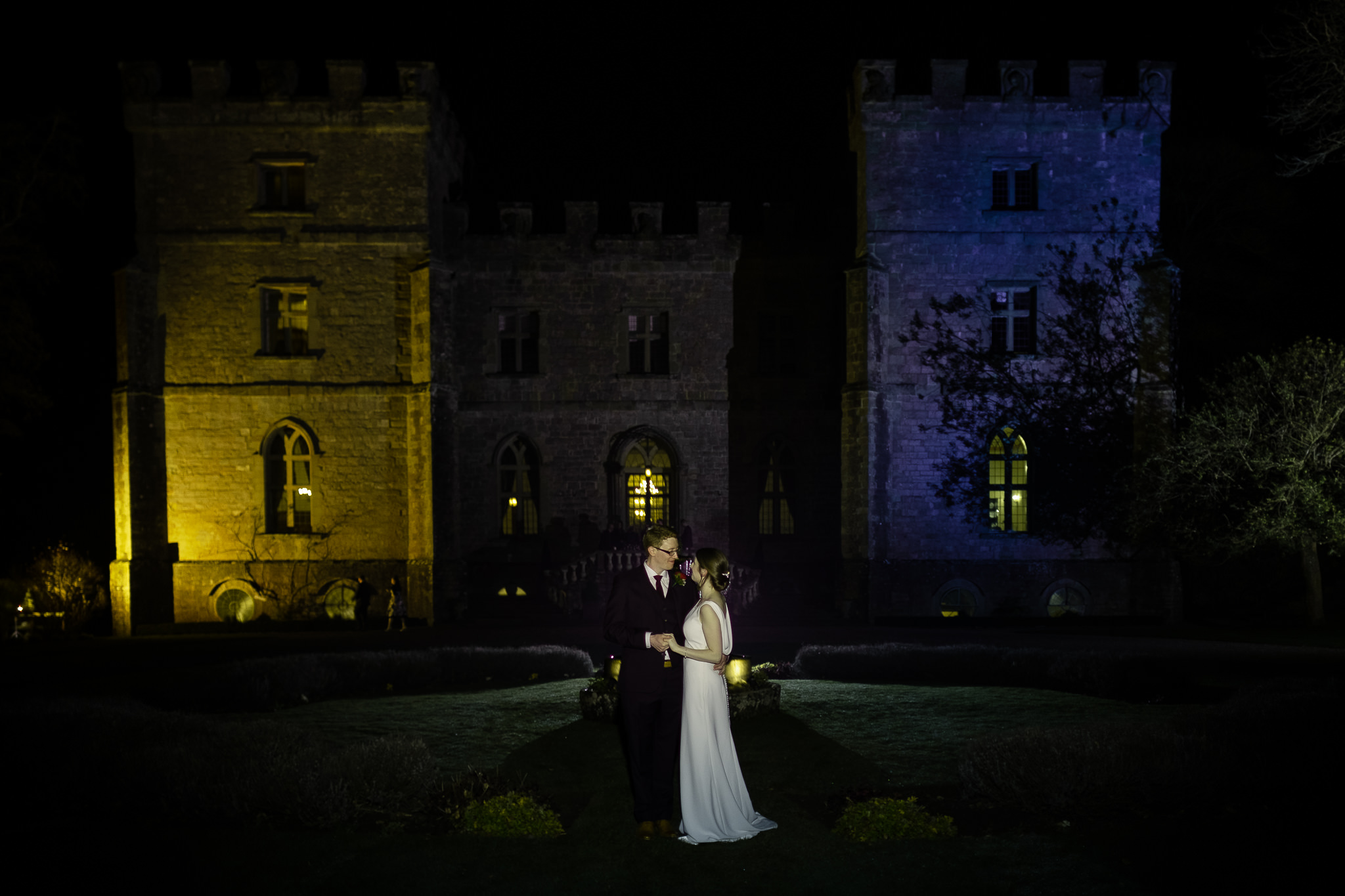 0018 APMc Clearwell Castle Wedding Photographer AMP36534