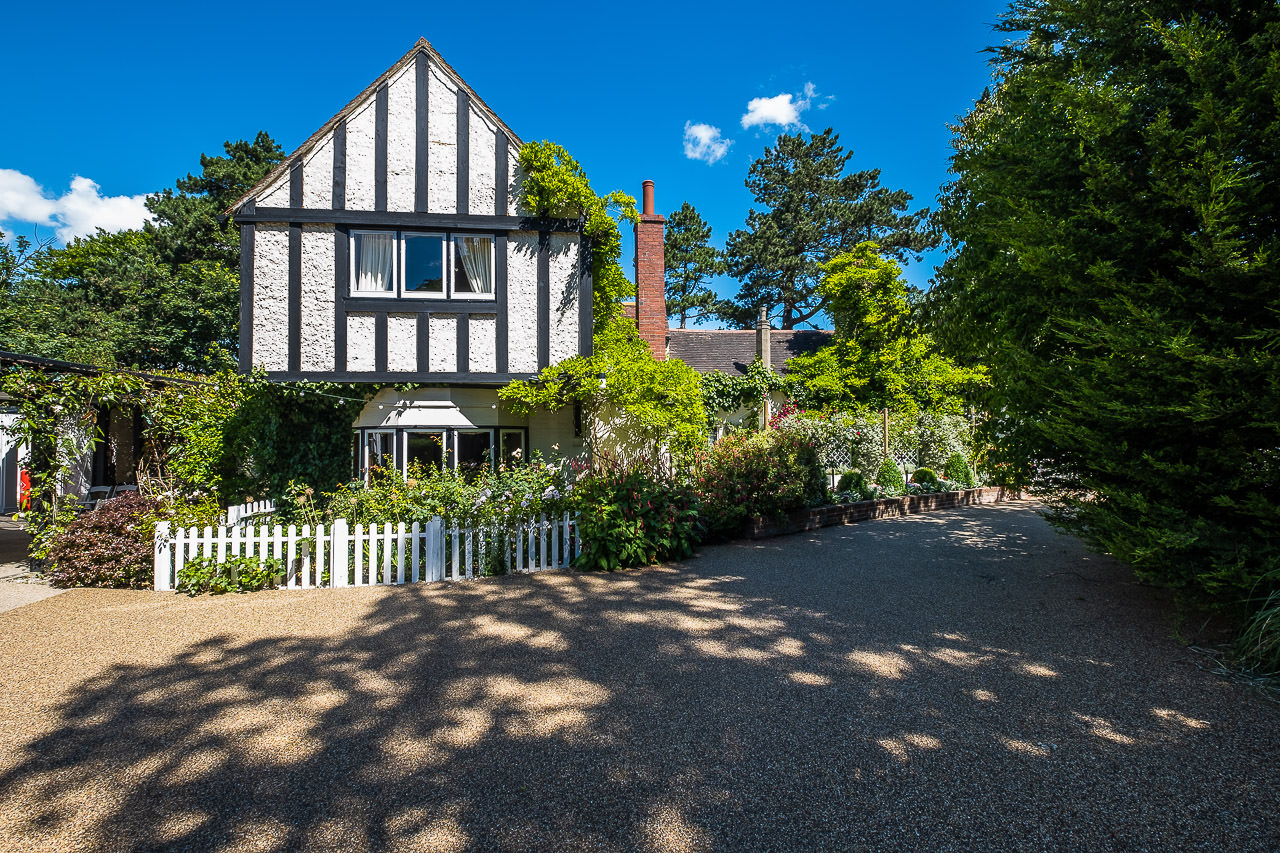 Wedding Photography UK Wide Hayne House Pre Wedding Kent - Mia & Steven 2 Hayne House Pre Wedding Kent