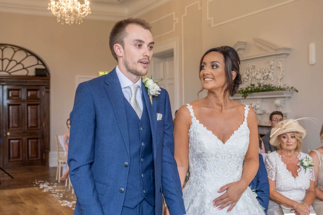 Wedding Photography UK Wide Eastwood Park Wedding Photographer with Kat & Ryan 19 Wedding Photography UK Wide 019 AMPC Bristol Wedding Photographer Eastwood Park Wedding Photoghapher AM60718 col