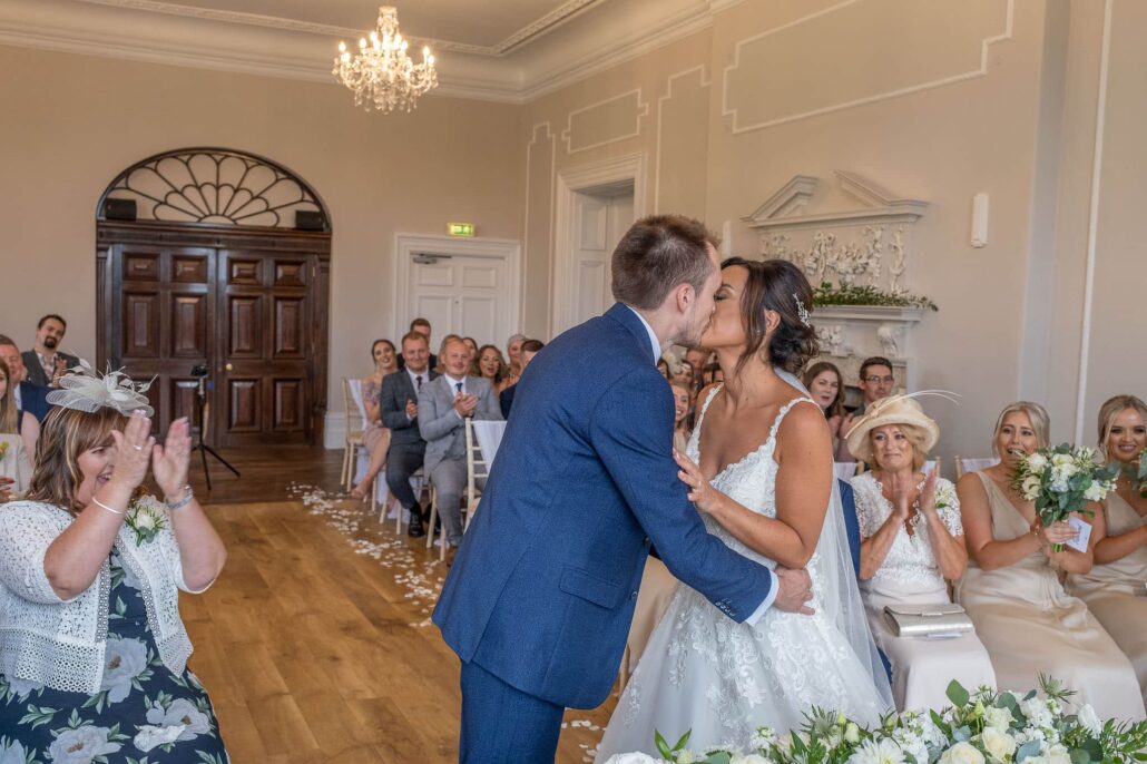 Wedding Photography UK Wide Eastwood Park Wedding Photographer with Kat & Ryan 22 Wedding Photography UK Wide 022 AMPC Bristol Wedding Photographer Eastwood Park Wedding Photoghapher AM60858 col