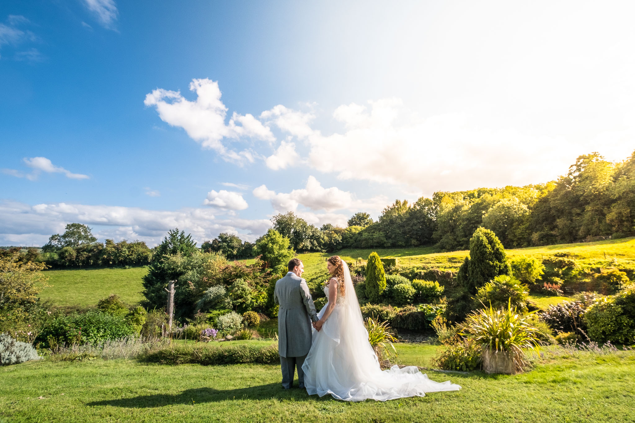 Upcote Barn Wedding PhotographerUpcote Barn Cotswolds Wedding Photographer