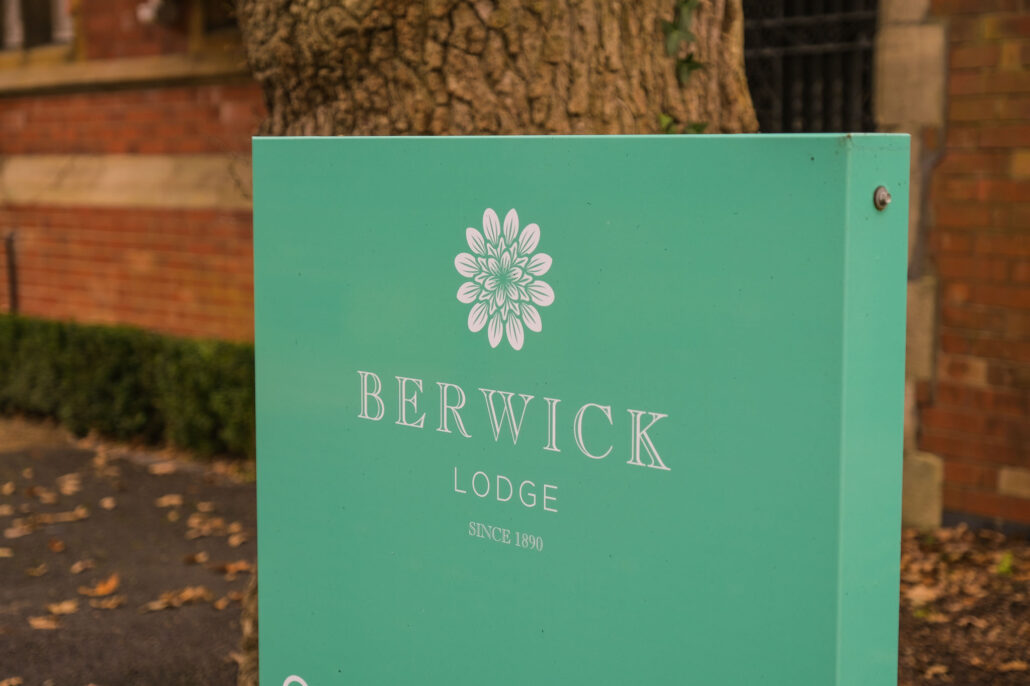 Berwick Lodge Bristol Wedding Photographer