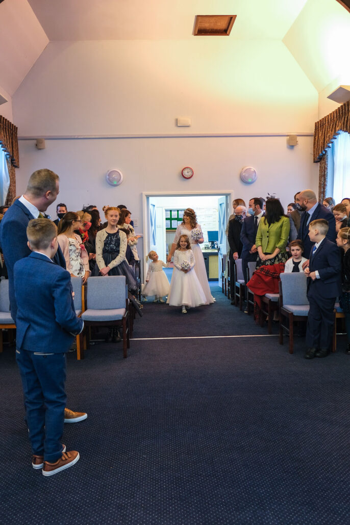 Wedding Photography UK Wide Painswick Golf Course wedding Photographer with #TheFingerfamily 10 Wedding Photography UK Wide 010 AMPC Painswick Golf Club Stroud Wedding Photographer AM70595 Col