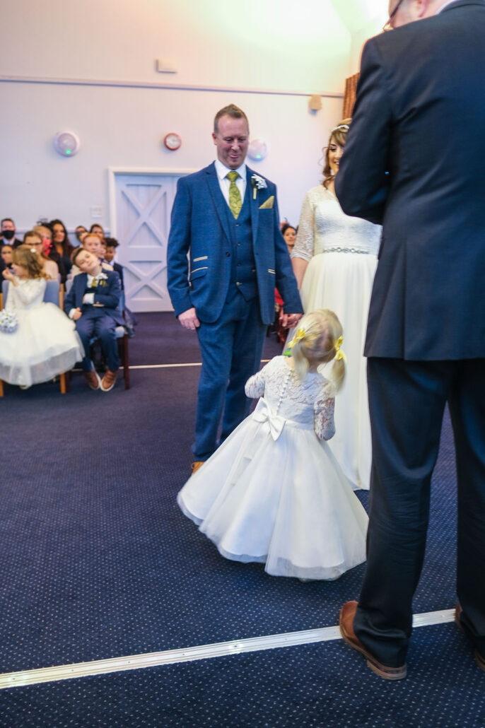 Wedding Photography UK Wide Painswick Golf Course wedding Photographer with #TheFingerfamily 13 Wedding Photography UK Wide 013 AMPC Painswick Golf Club Stroud Wedding Photographer AM70734 Col