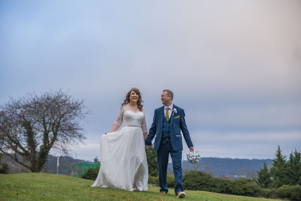 Wedding Photography UK Wide Painswick Golf Course wedding Photographer with #TheFingerfamily 37 Wedding Photography UK Wide 037 AMPC Painswick Golf Club Stroud Wedding Photographer AM70645 Col