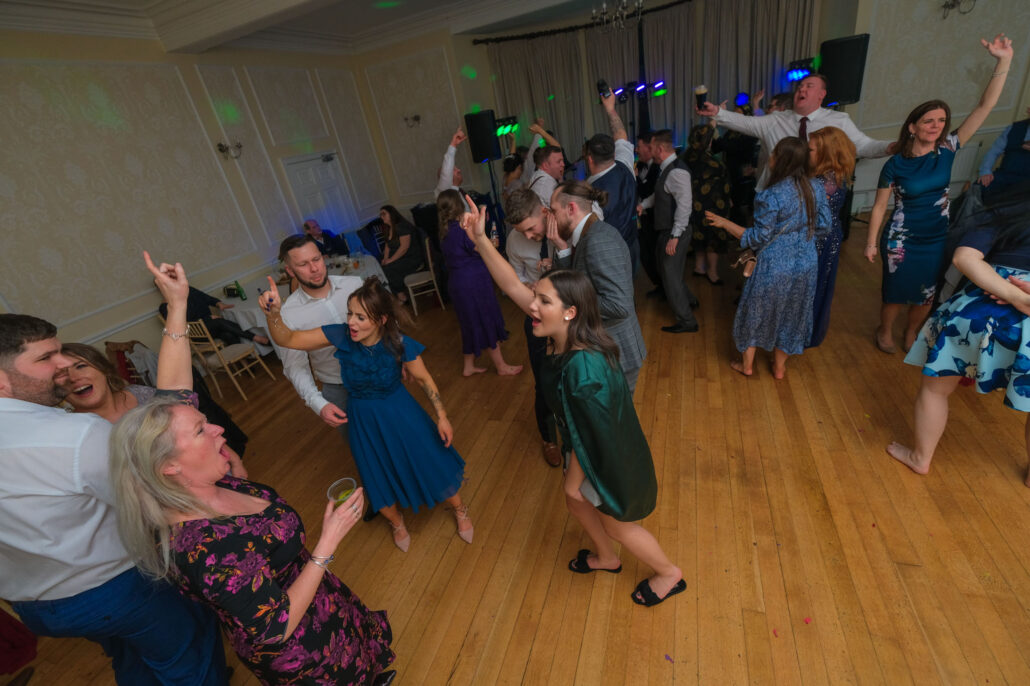 Wedding Photography UK Wide Eastington Park Wedding Photographs by Andrew Miller Photography 98 Wedding Photography UK Wide 067 AMPC Eastington Park Wedding Photographs Bristol Wedding Photographer AM86961 Col