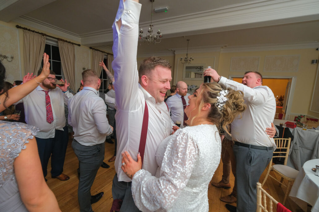 Wedding Photography UK Wide Eastington Park Wedding Photographs by Andrew Miller Photography 71 Wedding Photography UK Wide 091 AMPC Eastington Park Wedding Photographs Bristol Wedding Photographer AM87009 Col