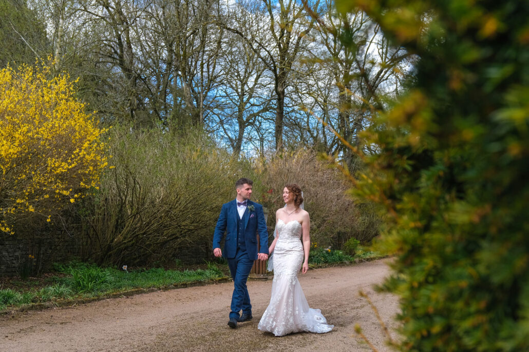 Wedding Photography UK Wide 028 AMPC Clearwell Castle Wedding Photographer Bristol Wedding Photographer AM75994 Col