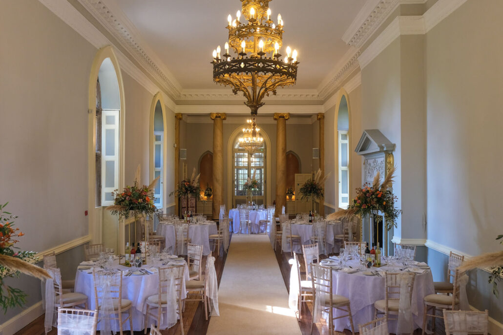 Wedding Photography UK Wide 045 AMPC Clearwell Castle Wedding Photographer Bristol Wedding Photographer AM76295 Col