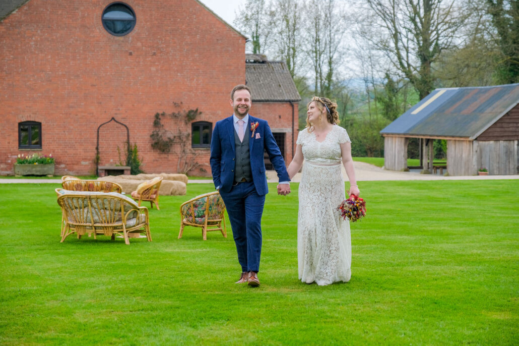 Wedding Photography UK Wide Barn wedding at The Hay Barn Herefordshire with Anwen & Leighton 46 Wedding Photography UK Wide 047 AMPC Hay Barn Herefordshire Wedding Photographer AM79612 Col