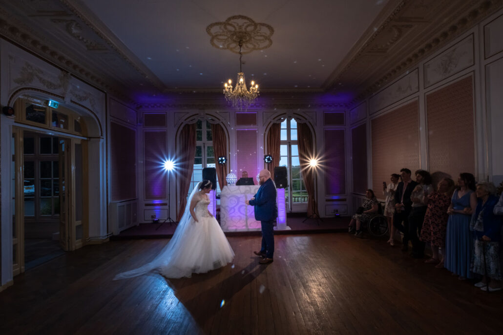 Wedding Photography UK Wide COurt Colman Manor Wedding Photographer with Bethan & Richard 56 Wedding Photography UK Wide 056 AMPC Court Colman Wedding Photographer AM92127 Col