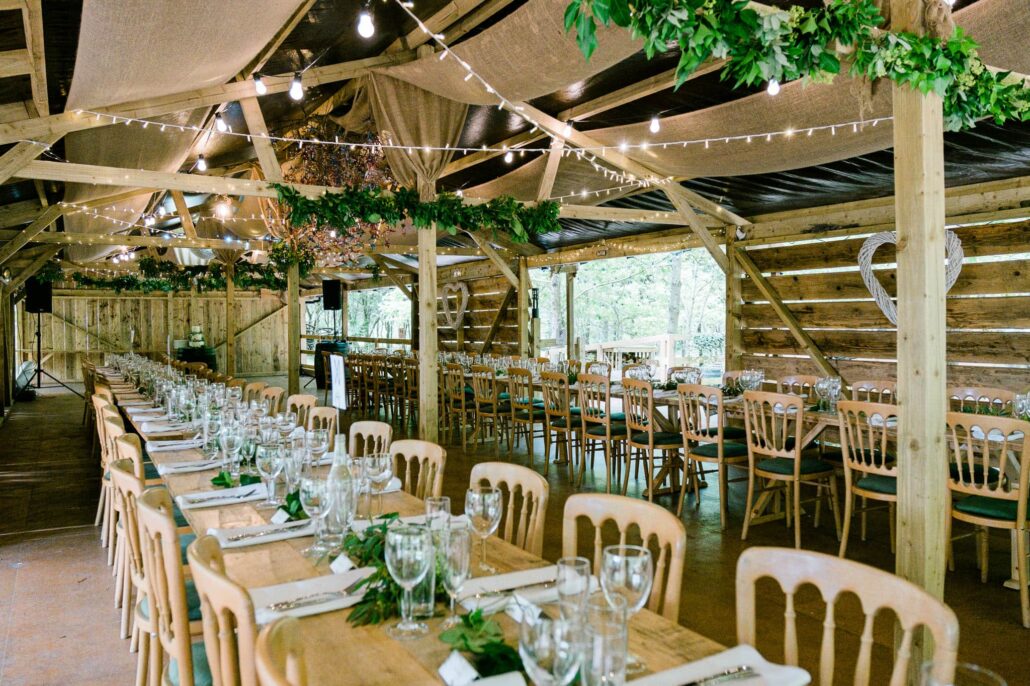 Wedding Photography UK Wide Endeavour Woodland Wedding Venue Photographer 16 Wedding Photography UK Wide 016 AMPC Endeavour Woodland Wedding Venue Photographer AM75965 col