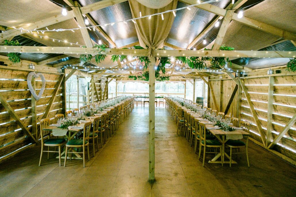 Wedding Photography UK Wide Endeavour Woodland Wedding Venue Photographer 24 Wedding Photography UK Wide 024 AMPC Endeavour Woodland Wedding Venue Photographer AM75975 col