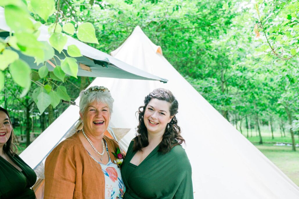 Wedding Photography UK Wide Endeavour Woodland Wedding Venue Photographer 28 Wedding Photography UK Wide 028 AMPC Endeavour Woodland Wedding Venue Photographer AM75995 col