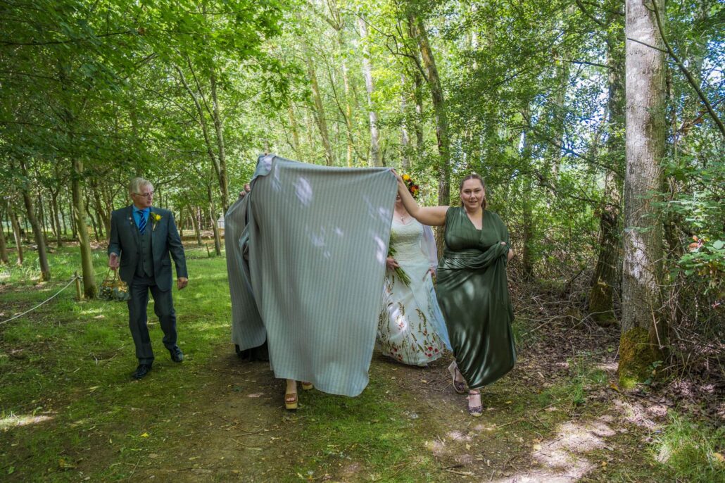 Wedding Photography UK Wide Endeavour Woodland Wedding Venue Photographer 32 Wedding Photography UK Wide 032 AMPC Endeavour Woodland Wedding Venue Photographer AM76041 col