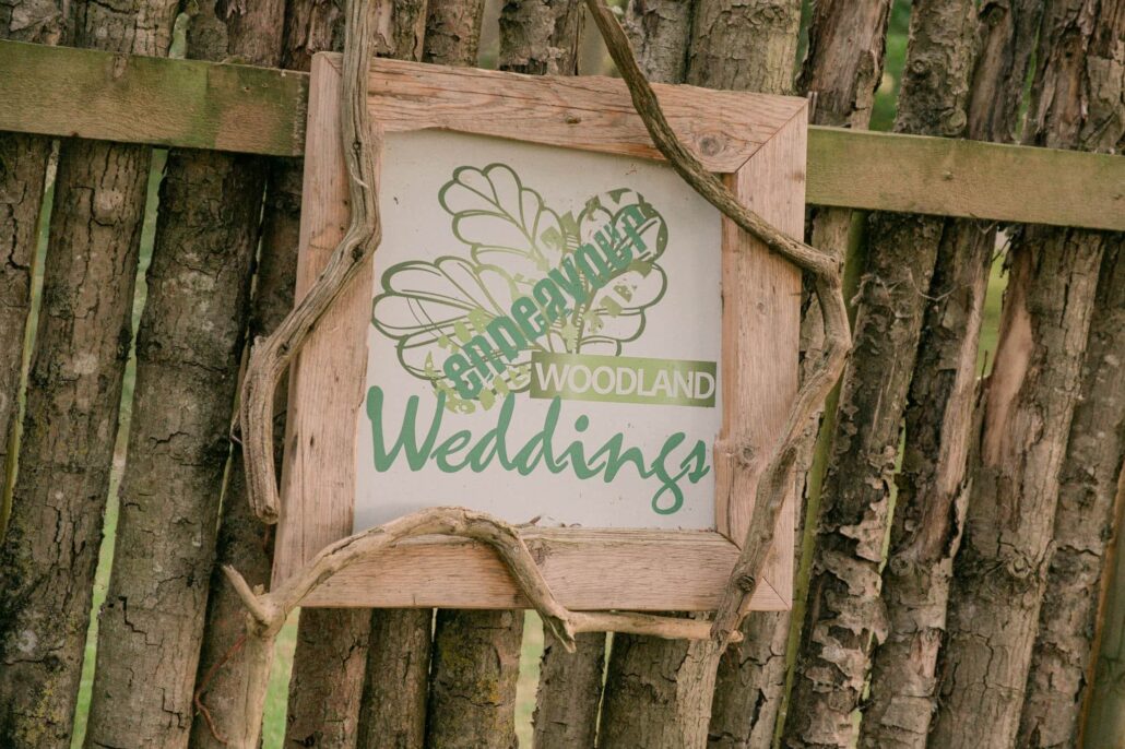 Wedding Photography UK Wide Endeavour Woodland Wedding Venue Photographer 66 Wedding Photography UK Wide 066 AMPC Endeavour Woodland Wedding Venue Photographer AM78028 col