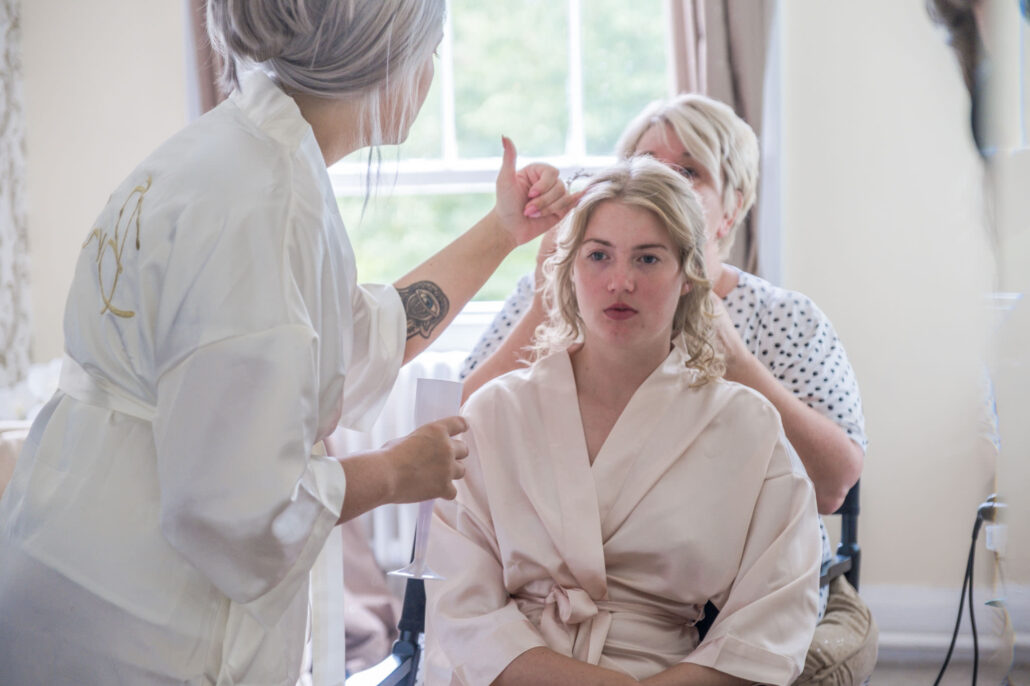 Wedding Photography UK Wide Eastington Park wedding Photographer with Beth & Angus 15 Wedding Photography UK Wide 015 AMPC Eastington Park Wedding Photographer AM76802 Col
