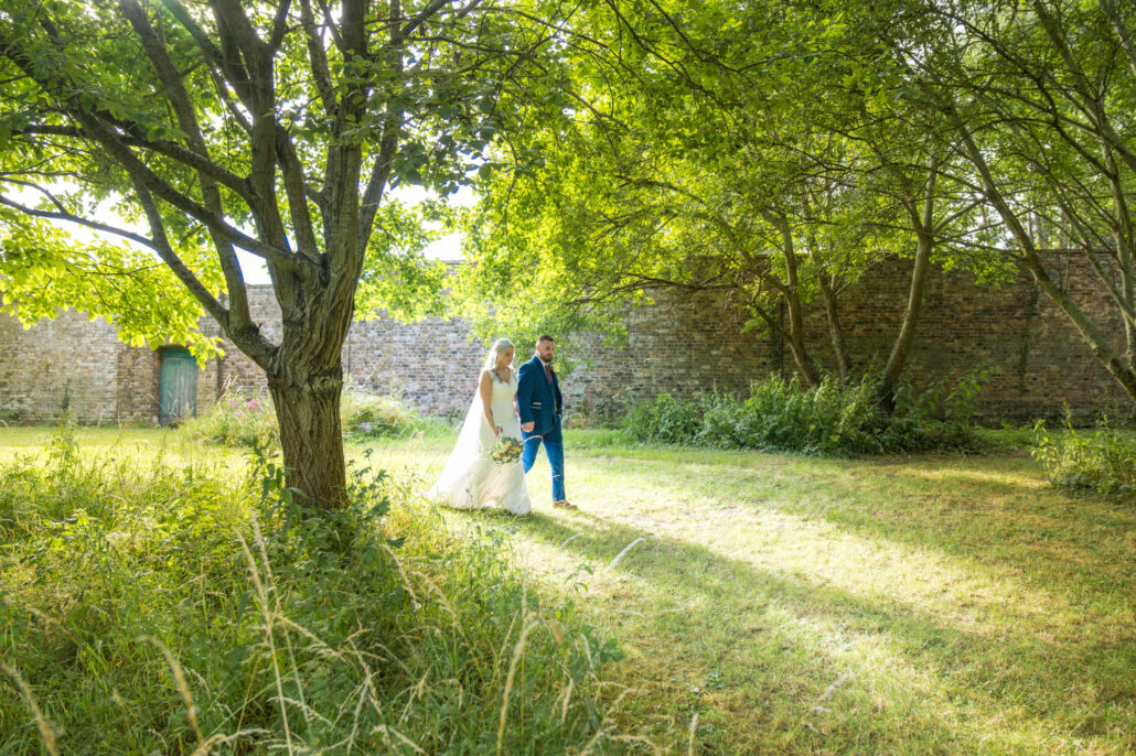 072-AMPC-Eastington-Park-Wedding-Photographer-_AM78551-Col Wedding Photography UK Wide 072 AMPC Eastington Park Wedding Photographer AM78551 Col