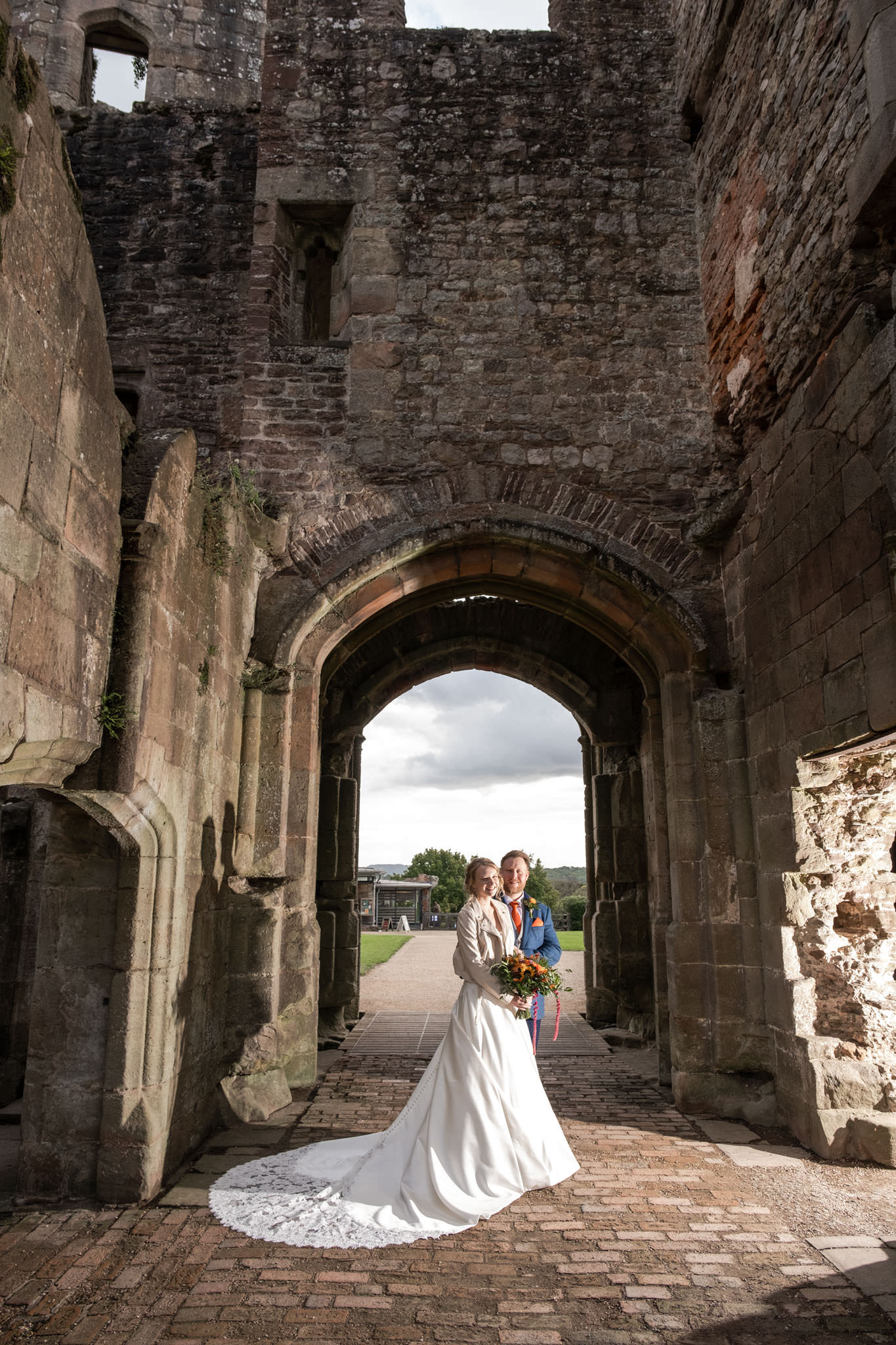 Wedding Photography UK Wide Caer Llan Photographer - by Andrew Miller Photography 19 Wedding Photography UK Wide 028 AMPC Caer Llan Photographer Bristol Wedding Photographer AM77423 Col
