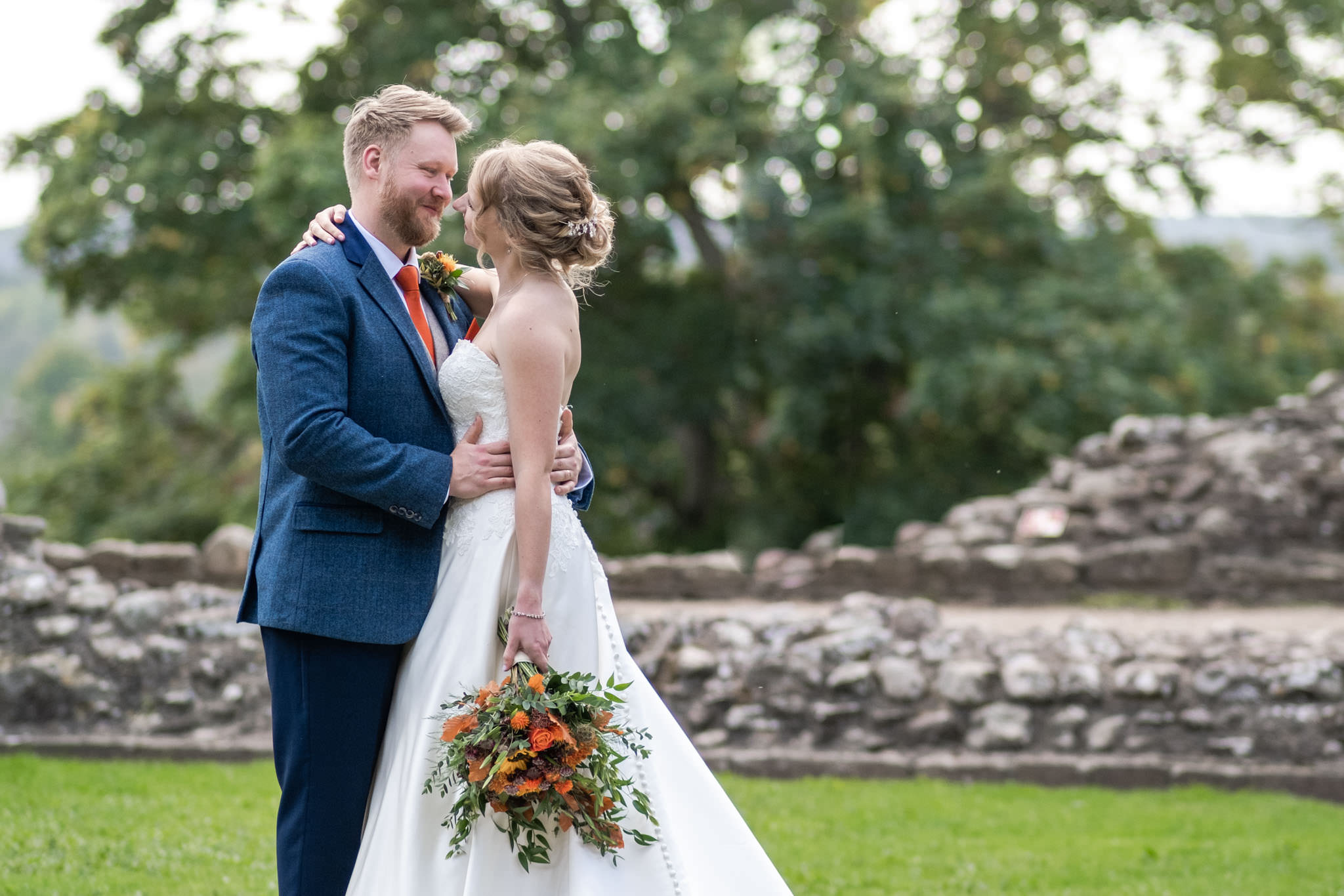 Wedding Photography UK Wide Caer Llan Photographer - by Andrew Miller Photography 28 Wedding Photography UK Wide 037 AMPC Caer Llan Photographer Bristol Wedding Photographer AM98401 Col