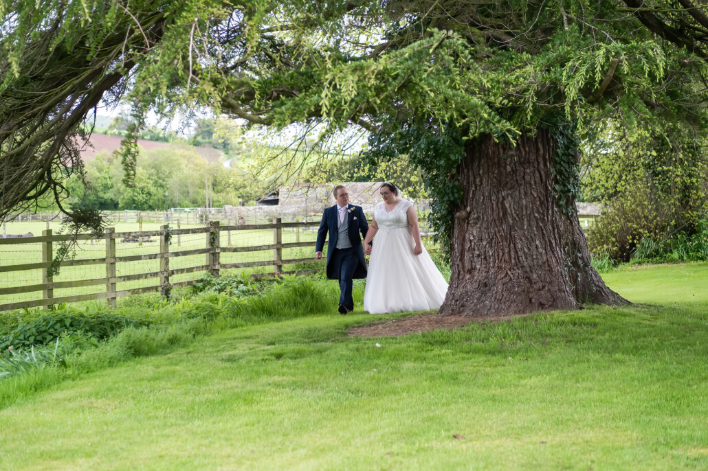 Wedding Photography UK Wide Peterstone Court Brecon wedding Photographer With Andrew Miller Photography 19 Wedding Photography UK Wide 0019 Peterstone Court Brecon wedding Photographer
