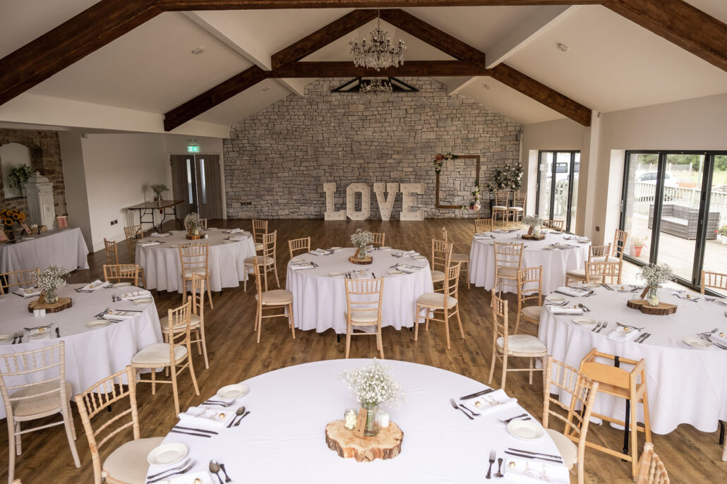Wedding Photography UK Wide Mounton Brook Lodge Wedding Photography with Hannah and Matus 2 Wedding Photography UK Wide 002 AMPC Mounton Brook Wedding Photographer139 Mouunton Brook Lodge Wedding Photograp Photographer DN standard col