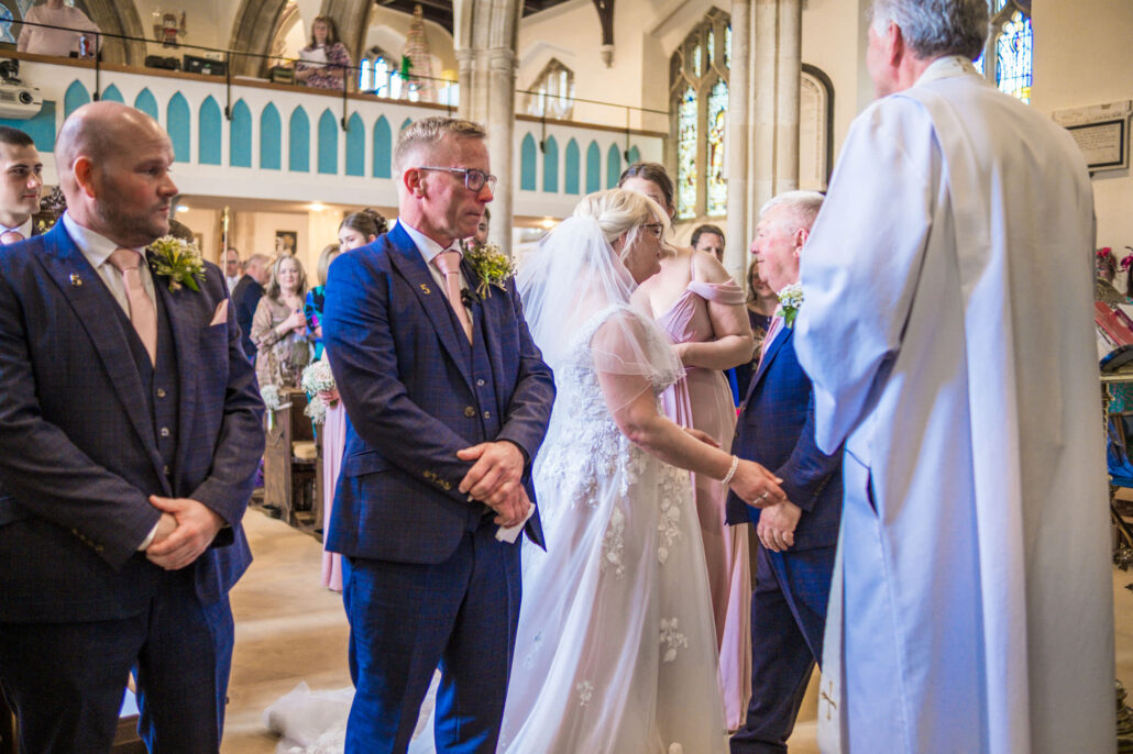Wedding Photography UK Wide Worlebury Golf Club Wedding with Andrew Miller - Worlebury wedding Photographer 17 Wedding Photography UK Wide 0084 Worlebury Golf Club Wedding