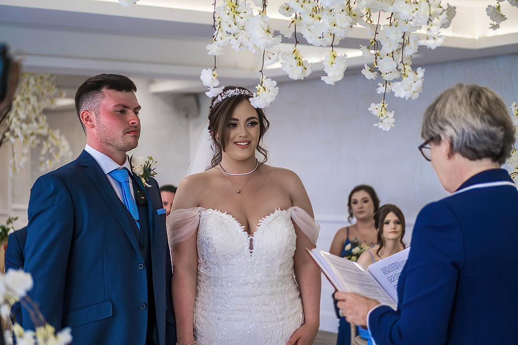 Wedding Photography UK Wide New House Hotel Wedding Photographer by Andrew Miller Photography 30 Wedding Photography UK Wide 030 AMPC New House Hotel Weddig Photographer Bristol Wedding Photographer AM84392 Col