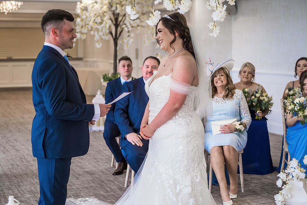 Wedding Photography UK Wide New House Hotel Wedding Photographer by Andrew Miller Photography 34 Wedding Photography UK Wide 034 AMPC New House Hotel Weddig Photographer Bristol Wedding Photographer AM84438 Col