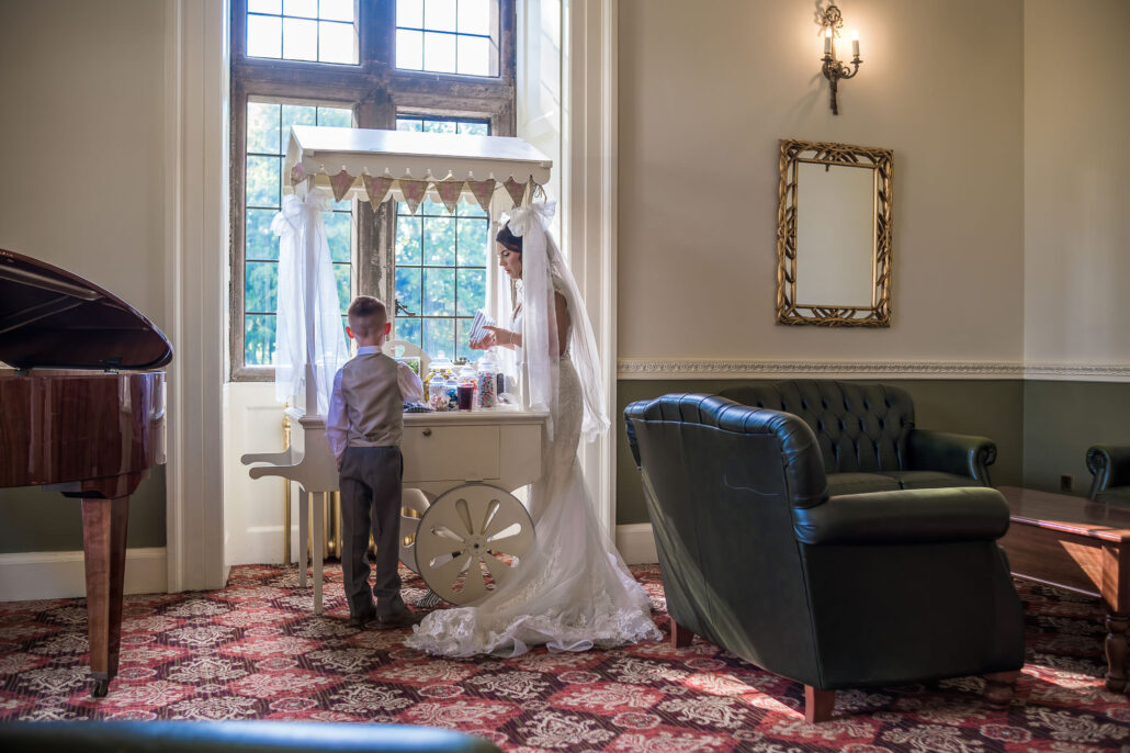 Wedding Photography UK Wide 060 AMPC Clearwell Castle Wedding Photography Bristol Wedding Photographer694 AMPC Clearwell Castle Bristol Wedding Photographer AM78845 col col