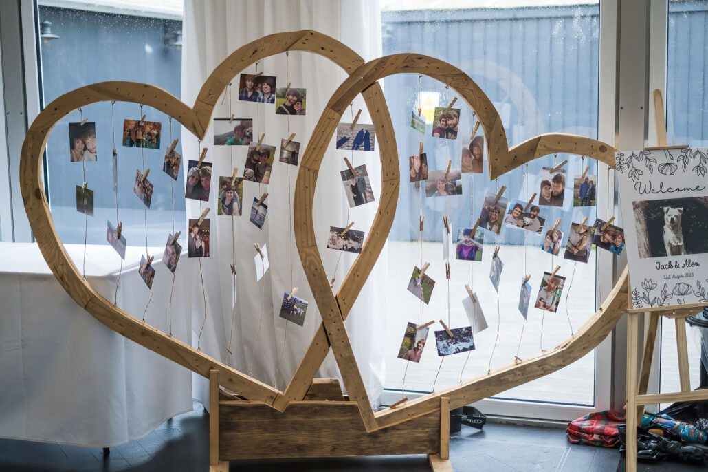 Wedding Photography UK Wide 0071 Llechwen Hall Mount Llanfabon Nelson Pontypridd CF37 4HP