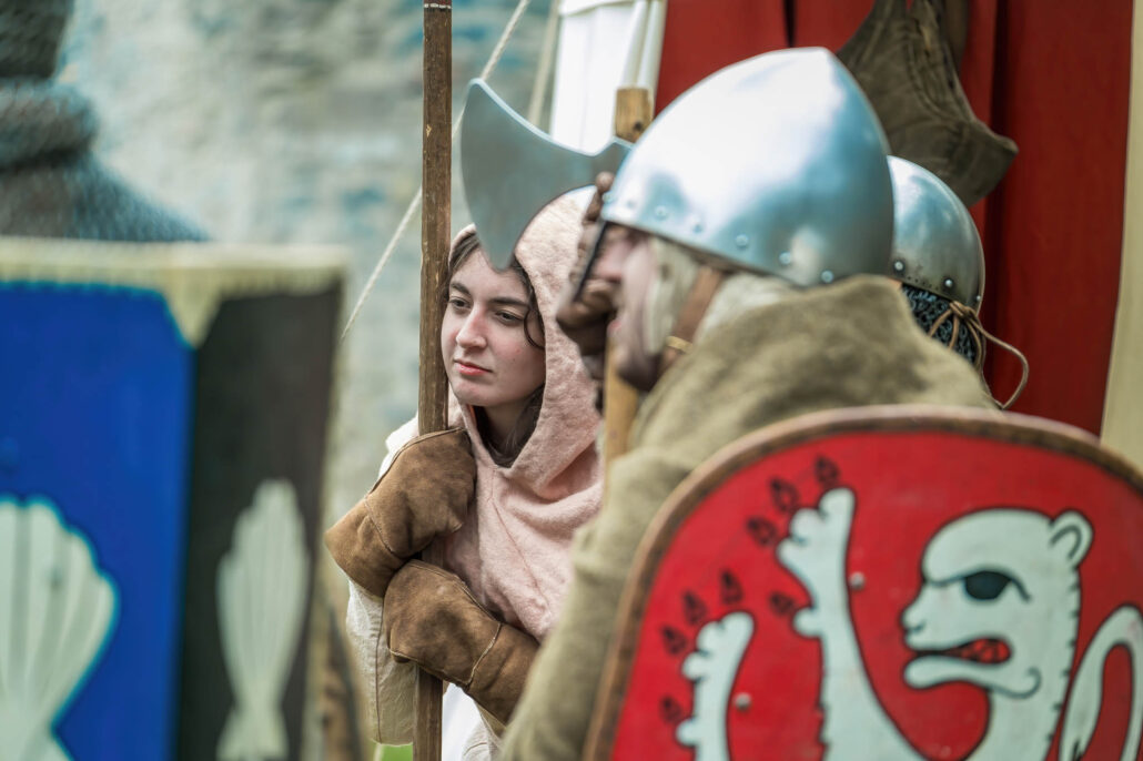 Wedding Photography UK Wide Medieval Reenactment Photography from Andrew Miller 65 Wedding Photography UK Wide 146 AMPC Medieval Reenactment Photography Bristol Wedding Photographer Andrew Miller146 AMPC Bristol Wedding Photographer AM84784 col col