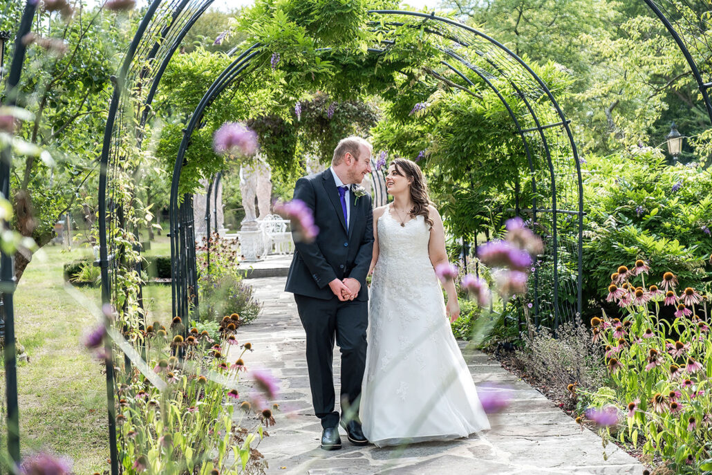 Wedding Photography UK Wide My Wedding Photography Style by Andrew Miller Photoraphy 4 Wedding Photography UK Wide 004 AMPC Wedding Photography Styles Bristol Wedding Photographer 513 AMPC Berwick Lodge Bristol Wedding Photographer AM85219 Col SharpenAI Motion Col