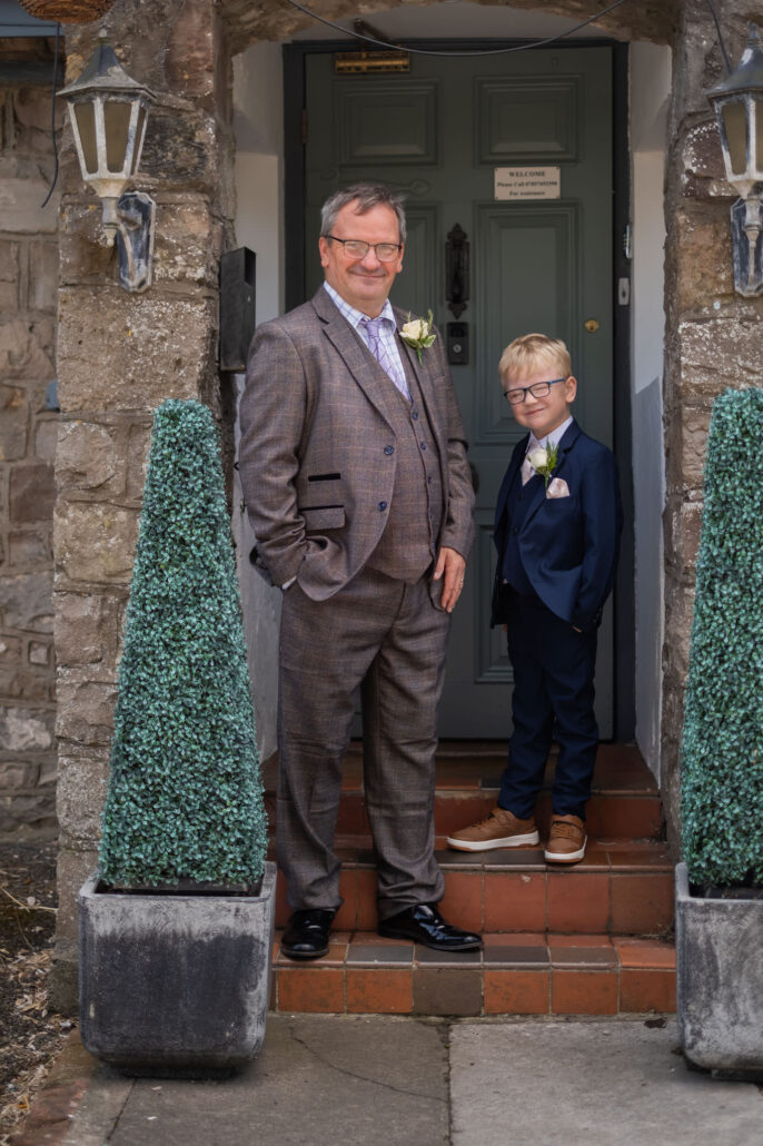 Wedding Photography UK Wide 0017 Mounton Brook Lodge Chepstow Andrew Miller Photography