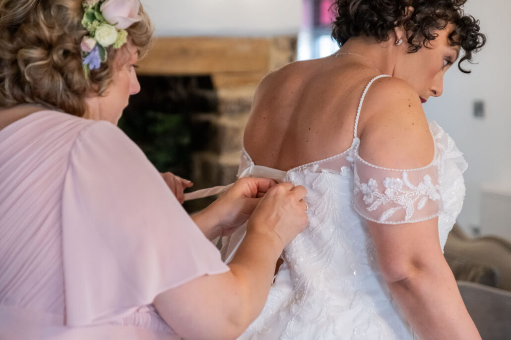 Wedding Photography UK Wide 0031 Mounton Brook Lodge Chepstow Andrew Miller Photography