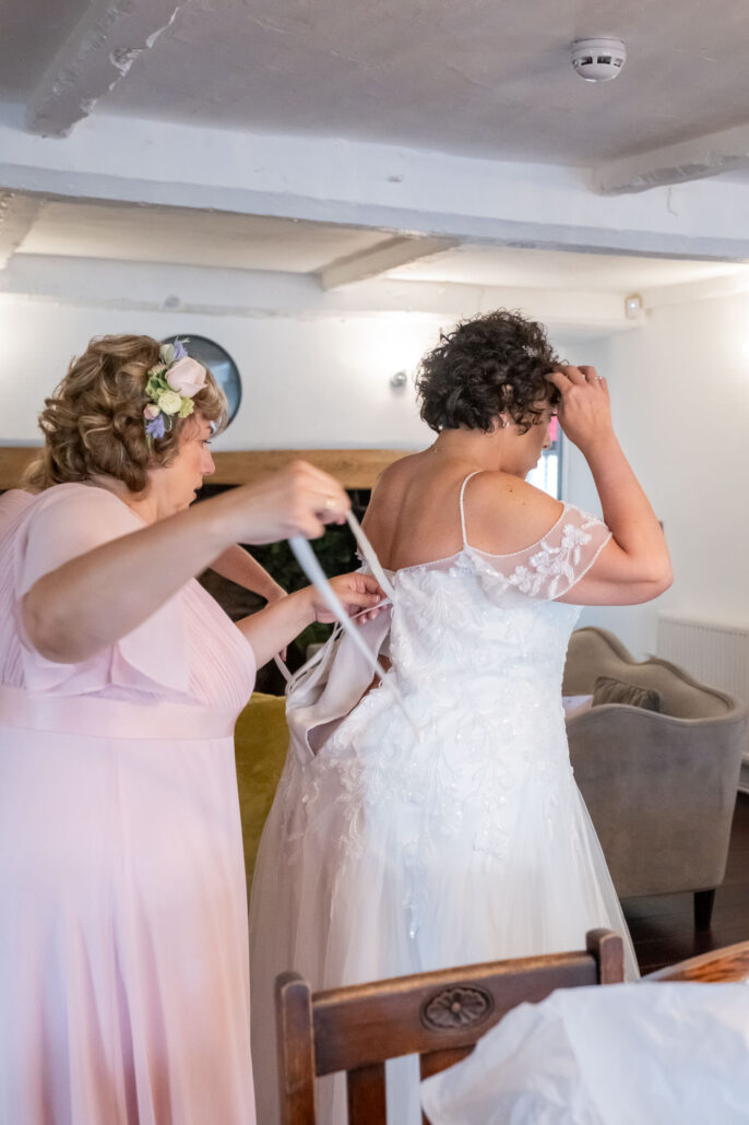 Wedding Photography UK Wide 0032 Mounton Brook Lodge Chepstow Andrew Miller Photography