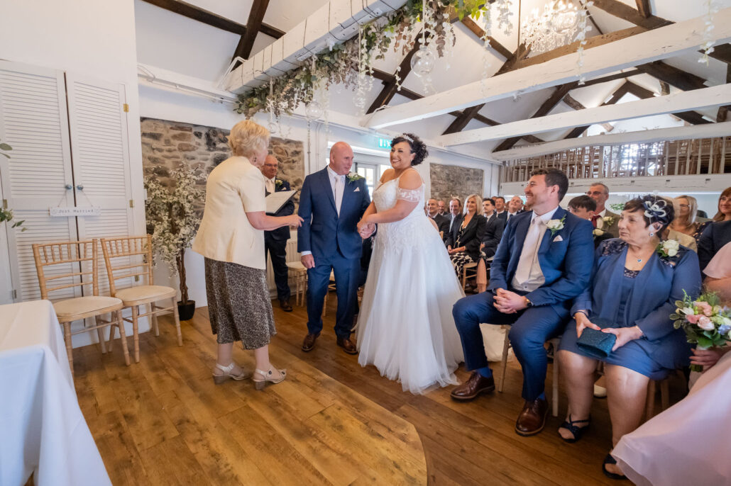 Wedding Photography UK Wide 0039 Mounton Brook Lodge Chepstow Andrew Miller Photography