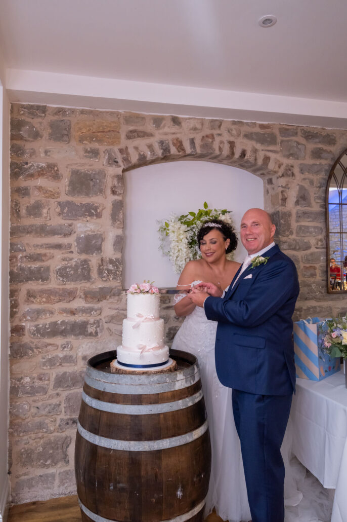 Wedding Photography UK Wide 0063 Mounton Brook Lodge Chepstow Andrew Miller Photography