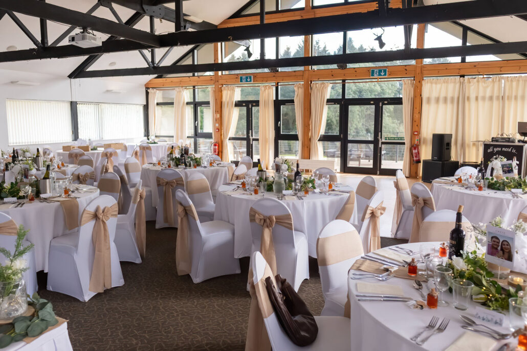Wedding Photography UK Wide Tredegar Park Golf Club with Sarah & Will by Andrew Miller Photography 40 Wedding Photography UK Wide 040 AMPC Tredegar Park Golf Club Bristol Wedding Photographer AMP10691 Col DeNoiseAI standard