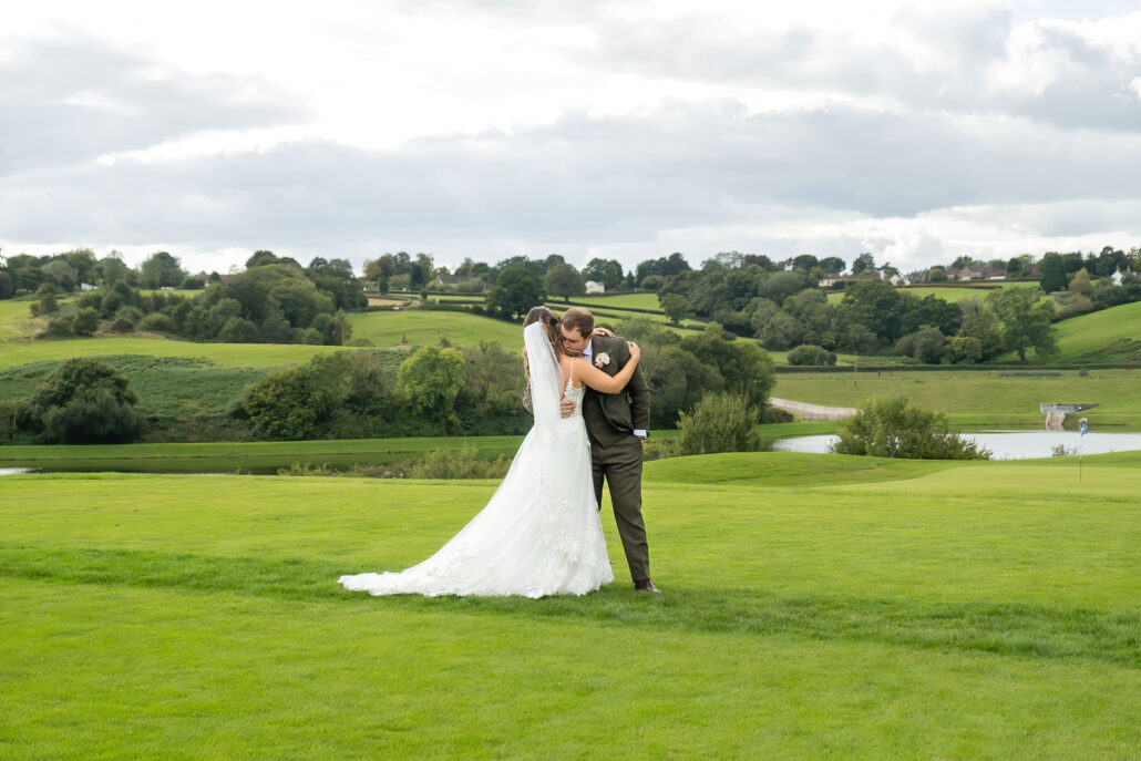 Wedding Photography UK Wide Tredegar Park Golf Club with Sarah & Will by Andrew Miller Photography 50 Wedding Photography UK Wide 054 AMPC Tredegar Park Golf Club Bristol Wedding Photographer AM077203 Col DeNoiseAI standard