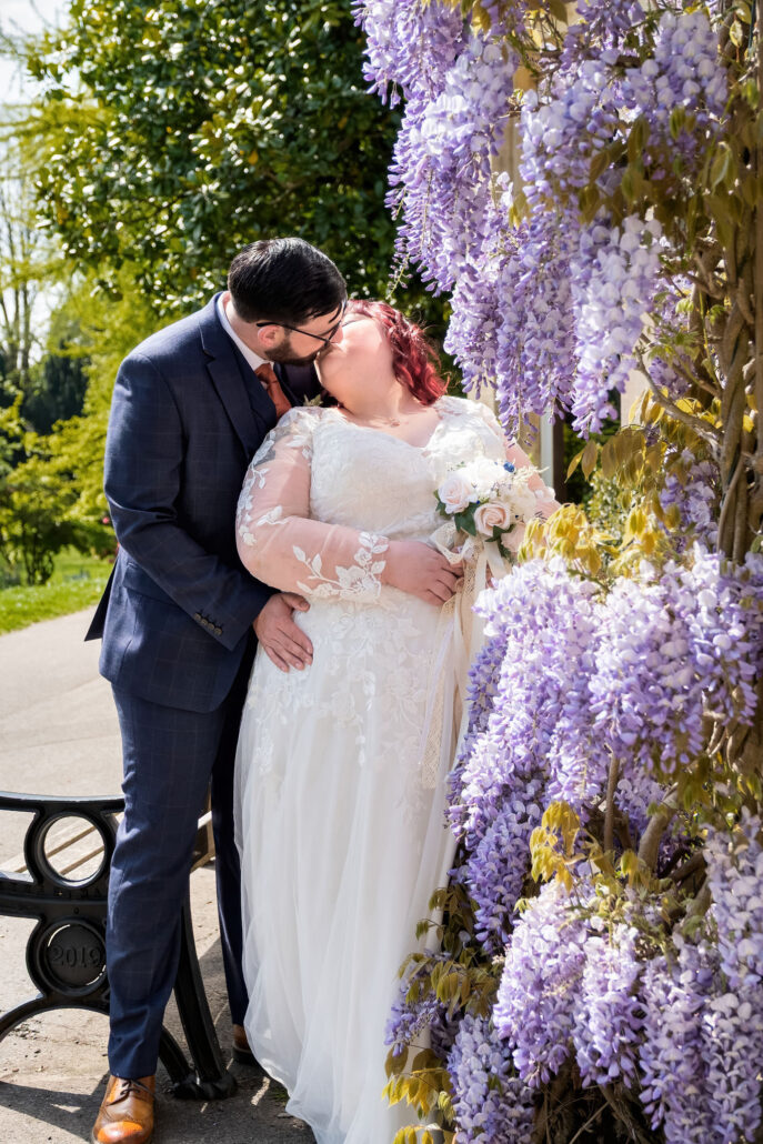 Wedding Photography UK Wide Why Insole Court is a Dream Wedding Venue in South Wales 2 Wedding Photography UK Wide 012 AMPC Bristol Wedding Photographer 328 AMPC Insole Court Cardiff Bristol Wedding Photographer AM085280 Col DeNoiseAI standard Col